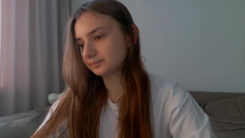 Snapshot of lelia_vibe chatting on 06.05.26 Lelia online show from 06.05.26