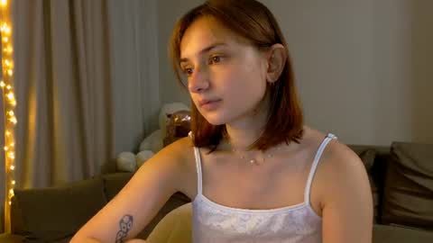 Snapshot of lelia_vibe chatting on 07.26.26 Lelia online show from 07.26.26