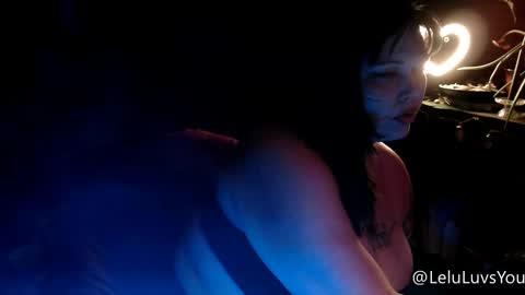 Lelu Fallas online show from 11.16.25