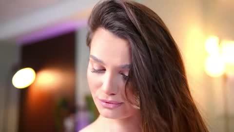 Lena Laurent online show from 04.15.26