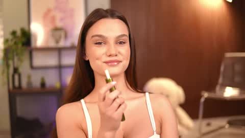 Lena Laurent online show from 05.31.26