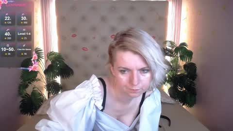 Lena online show from 01.14.25