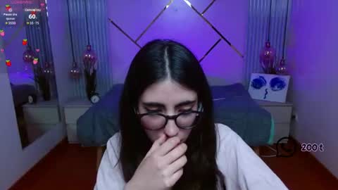 Snapshot of lena_roses chatting on 06.16.26 Lena online show from 06.16.26