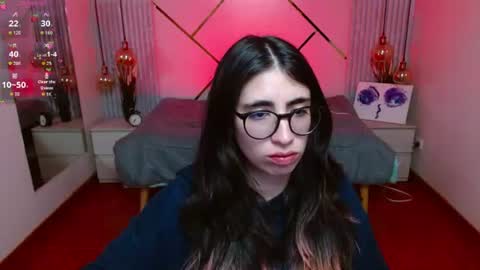 Snapshot of lena_roses chatting on 06.17.26 Lena online show from 06.17.26