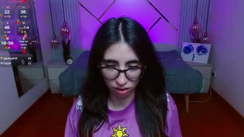 Snapshot of lena_roses chatting on 06.19.26 Lena online show from 06.19.26