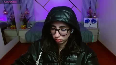 Snapshot of lena_roses chatting on 07.07.26 Lena online show from 07.07.26