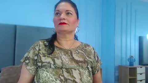 lenacorbet online show from 11.24.25