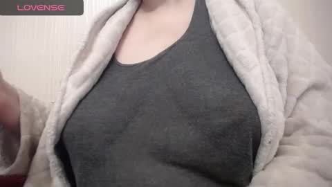 lenagolden online show from 01.30.25