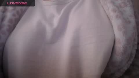 lenagolden online show from 01.13.26