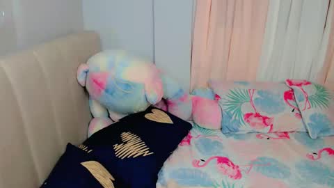 Snapshot of lenawet_0520 chatting on 12.31.24 lena online show from 12.31.24