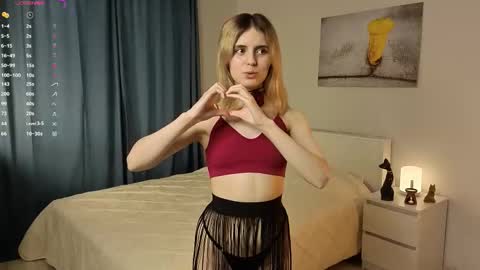 Earlene online show from 09.28.25