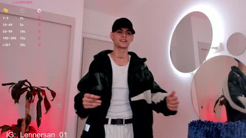 Lenner INDEPENDENT MODEL online show from 01.25.25