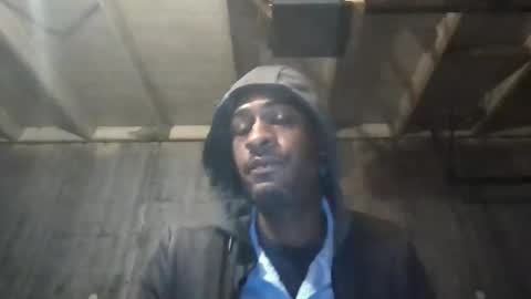 leo199984 online show from 10.29.25