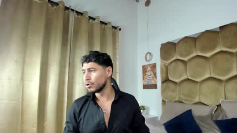 leo_carter1 online show from 02.21.26