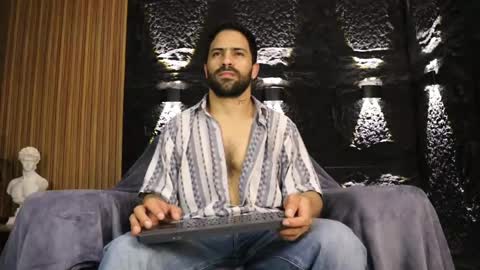 Leo  Diaz online show from 05.25.26