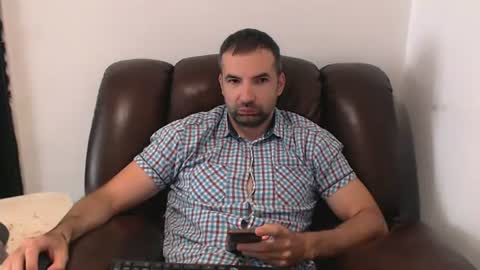 Snapshot of leo_gianni chatting on 08.05.26 Leo Gianni online show from 08.05.26