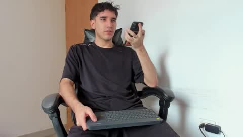 Leo Jones online show from 11.06.25