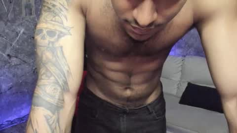 Leo independent model online show from 09.30.25
