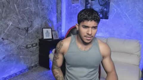 Leo independent model online show from 10.20.25