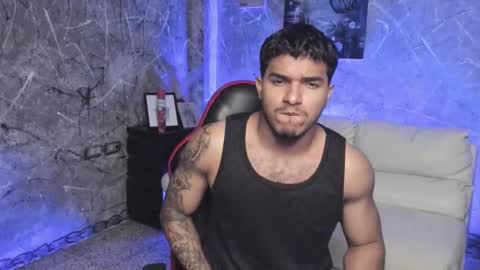 Leo independent model online show from 10.27.25