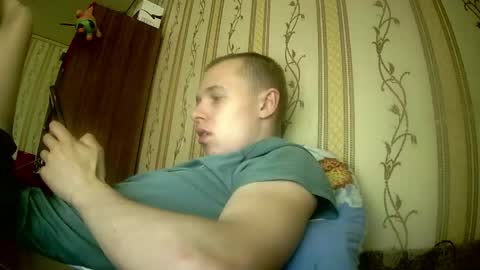 leo_timm online show from 06.10.26