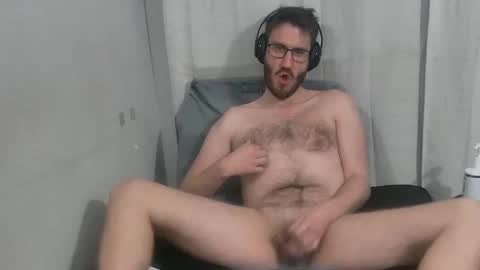 Snapshot of leobiggy227 chatting on 10.26.25 LeoBiggy online show from 10.26.25