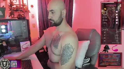 Snapshot of leon_1717 chatting on 02.09.25 Leon online show from 02.09.25