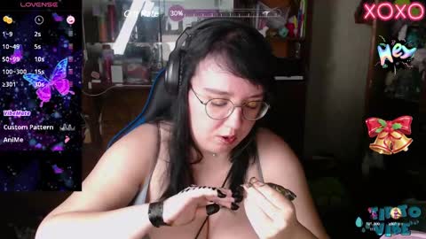 Leona Harrison online show from 12.10.24