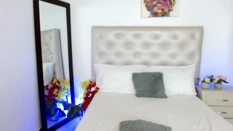 LUCY online show from 04.18.26