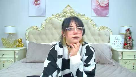 LeonaLeman online show from 12.20.24