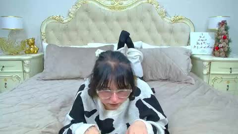 LeonaLeman online show from 12.20.24