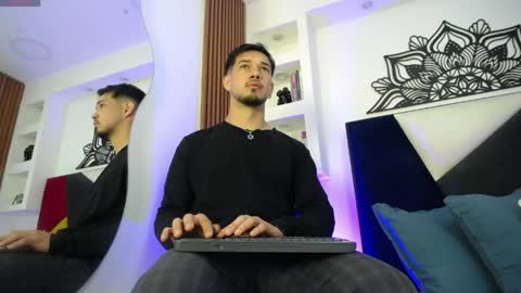 leonardo online show from 04.15.26