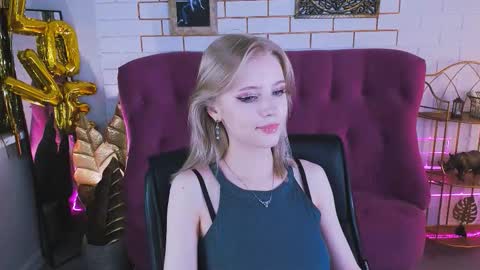 leonastone online show from 10.09.25