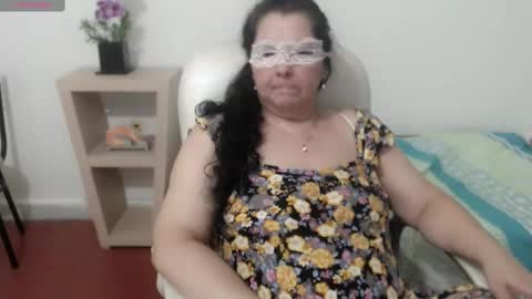 leonela   online show from 02.19.25