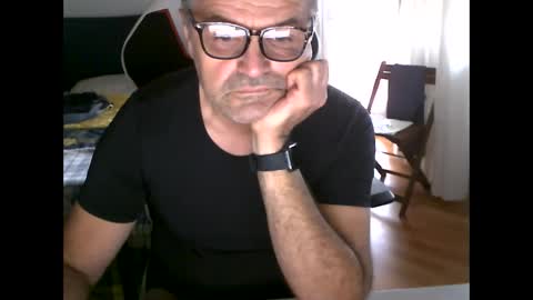 leonida62 online show from 10.30.25