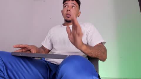 leonidas1.1 online show from 04.14.26