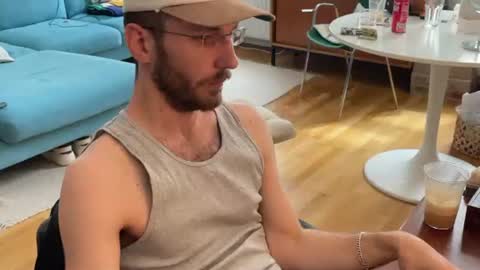 Snapshot of leonvampire chatting on 07.07.26 Leon online show from 07.07.26