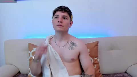 Leo  online show from 10.18.25