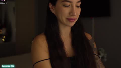 Leora online show from 12.13.24