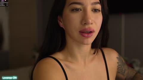 Leora online show from 12.13.24