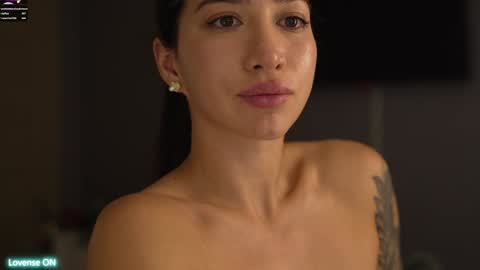 Leora online show from 12.21.24