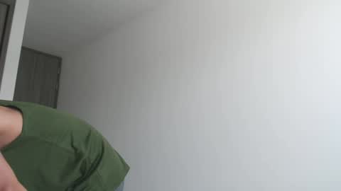 leostorm25 online show from 09.26.25