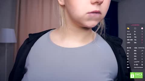 Snapshot of leotafredericks chatting on 11.14.25 Hello everyone Im Lora Its my first day Were going to have fun together online show from 11.14.25