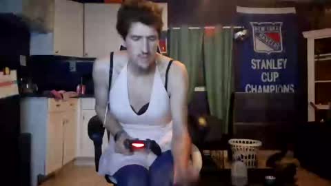 Snapshot of leppard6148 chatting on 10.13.25 Keith online show from 10.13.25