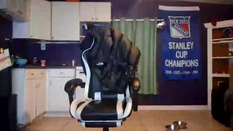 Snapshot of leppard6148 chatting on 11.04.25 Keith online show from 11.04.25