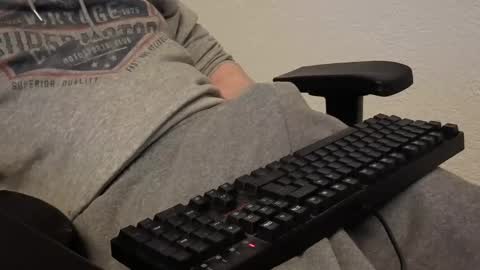 Leroy online show from 11.26.25