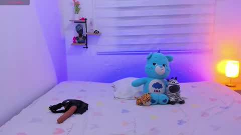 lesbic_hot_69 online show from 10.06.25