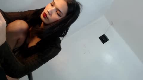 Trisha18 online show from 12.09.24