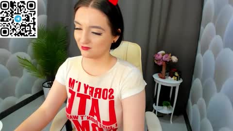 Lesley online show from 11.15.25