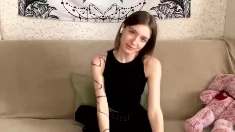 Sia online show from 11.05.25